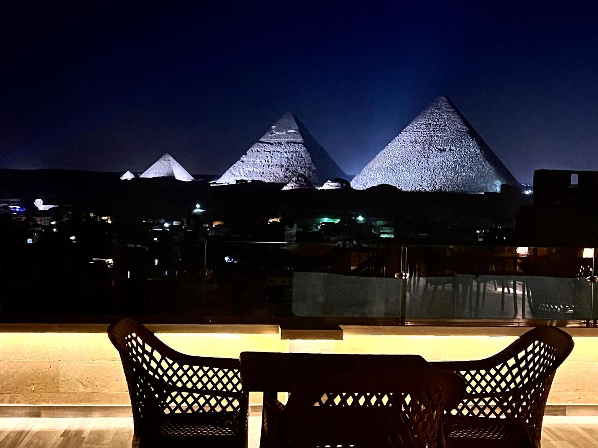 Celia Pyramids View Inn Nazlet el-Sîsi Eksteriør billede