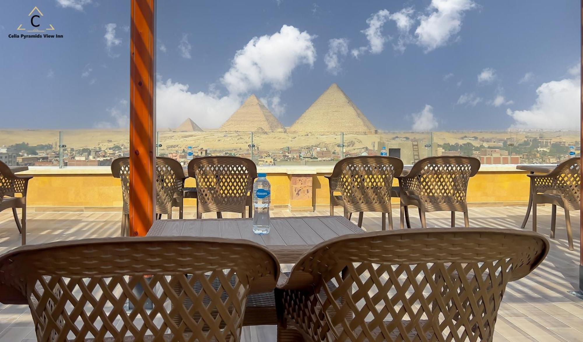 Celia Pyramids View Inn Nazlet el-Sîsi Eksteriør billede