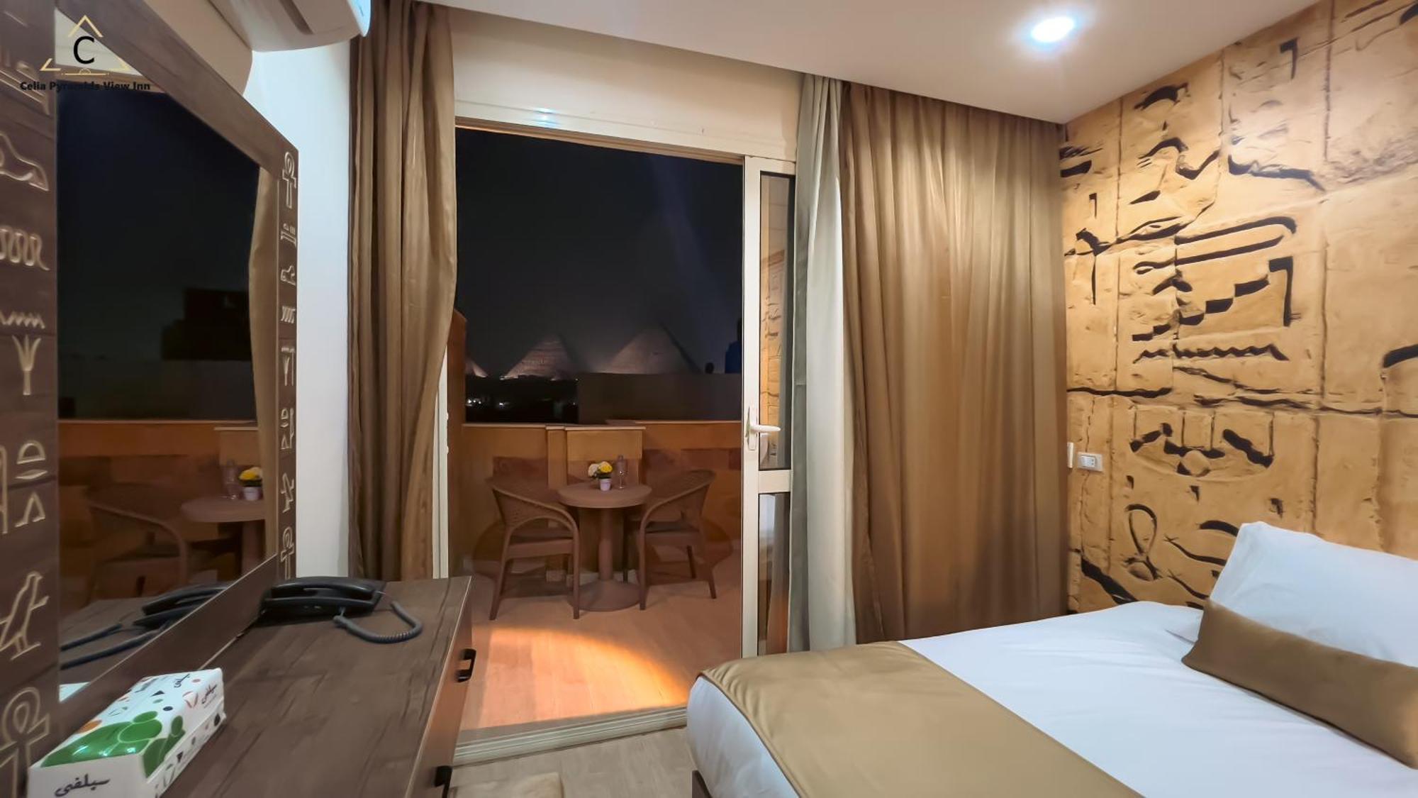 Celia Pyramids View Inn Nazlet el-Sîsi Eksteriør billede