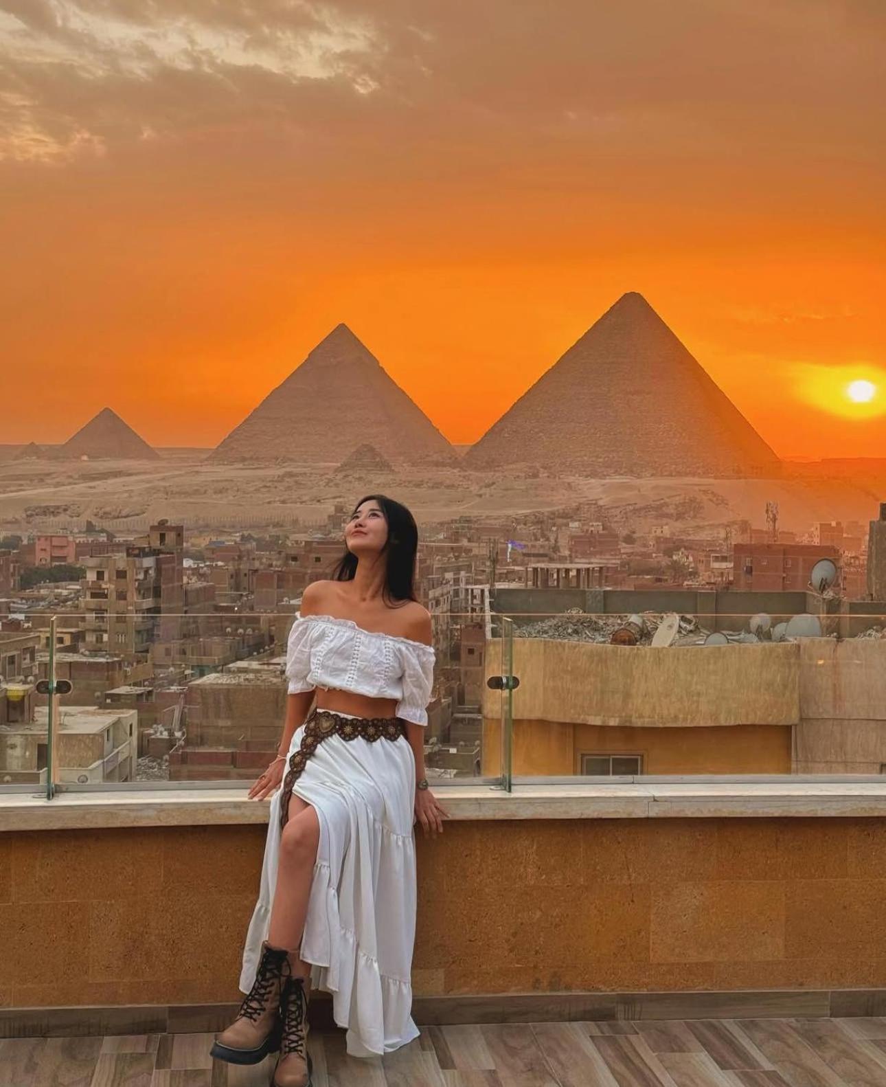 Celia Pyramids View Inn Nazlet el-Sîsi Eksteriør billede